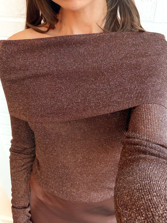 OFF SHOULDER SWEATER