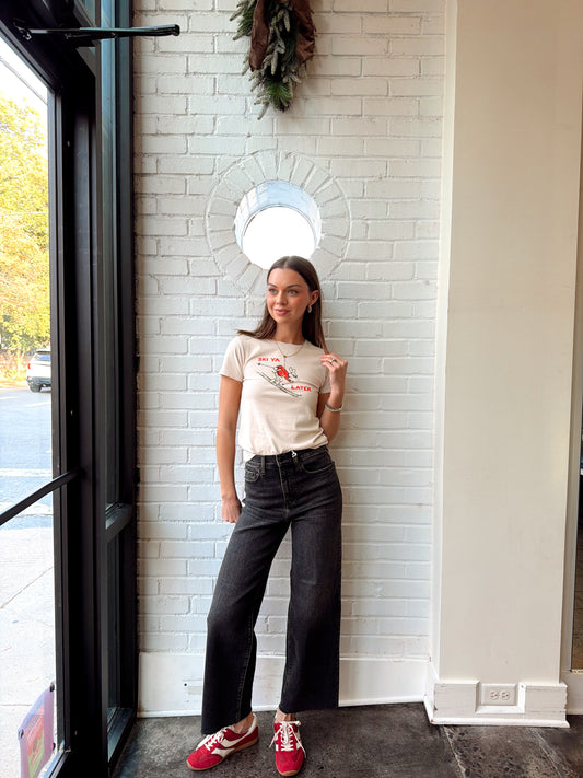 SKI YA LATER HEADLINER TEE