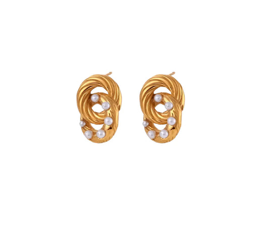 BOBBI PEARL STUDS