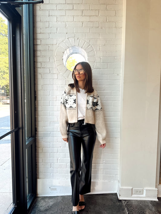 SWEATER SLEEVE CROPPED JACKET