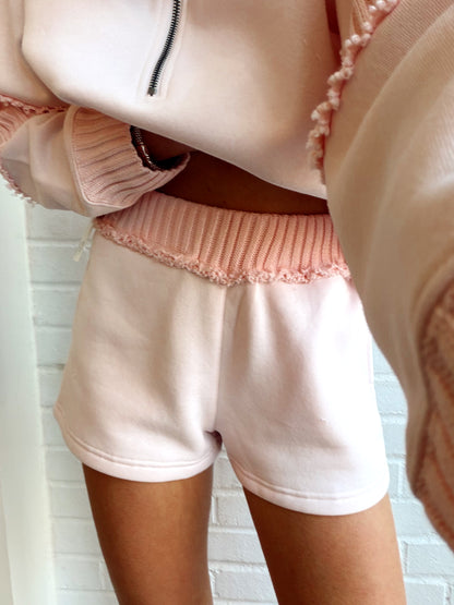 VINTAGE FLEECE SHORT W/ RIB DETAIL