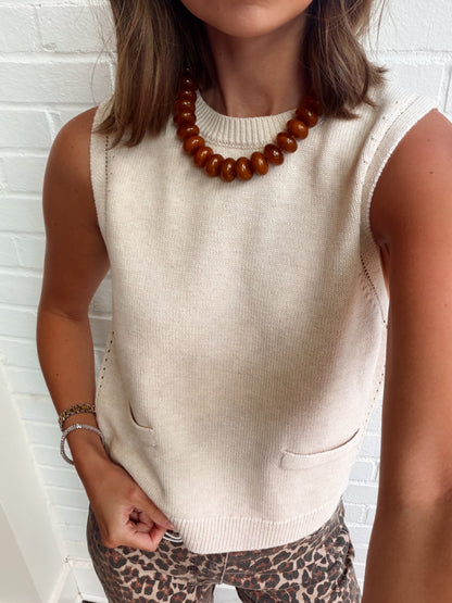 MOZART SLEEVELESS POINTELLE BORDER TOP