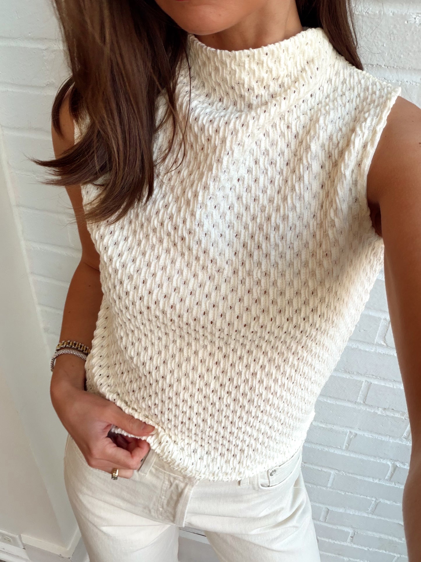 BRADSHAW MOCK NECK TANK