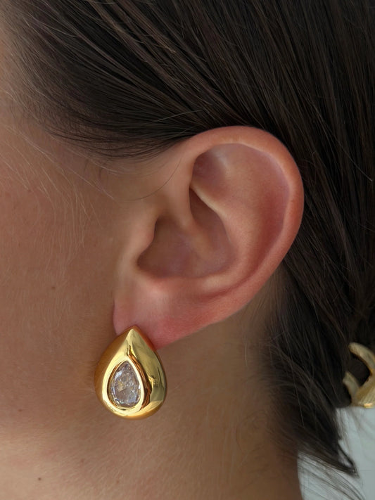 TRIBECA TEARDROP STUDS