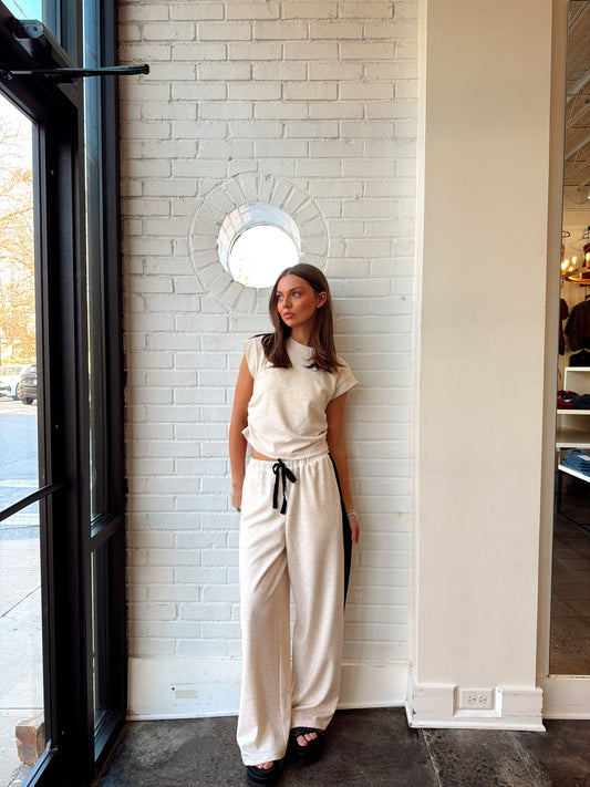 METRO RUCHED KNIT TOP