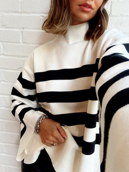 CLIVIA STRIPED TURTLENECK SWEATER