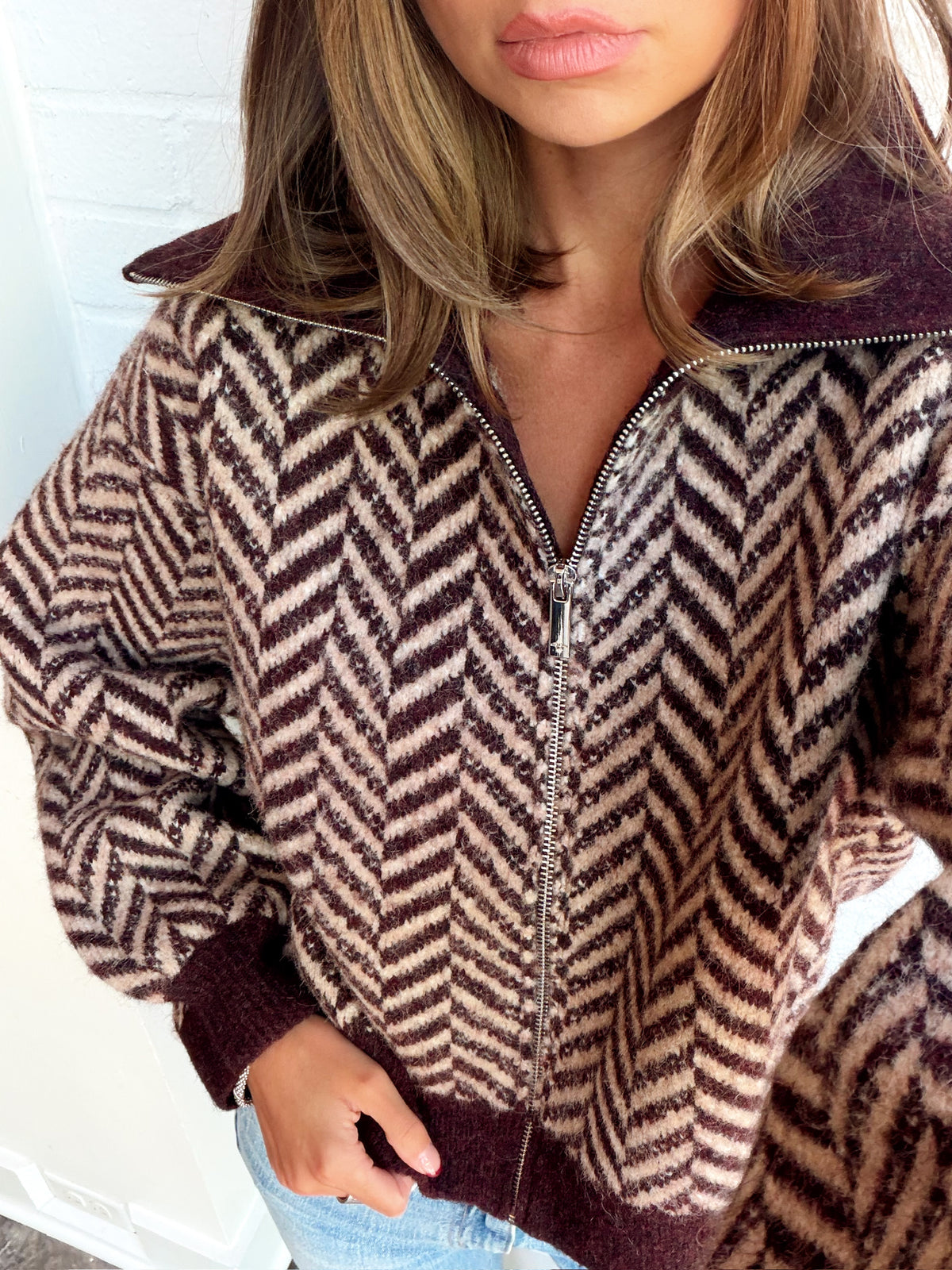 HERRINGBONE ZIP FRONT CARDIGAN