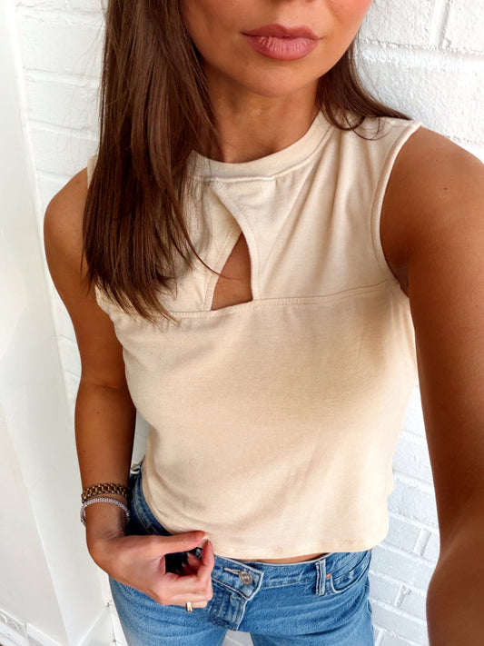 ARID CUTOUT KNIT TANK