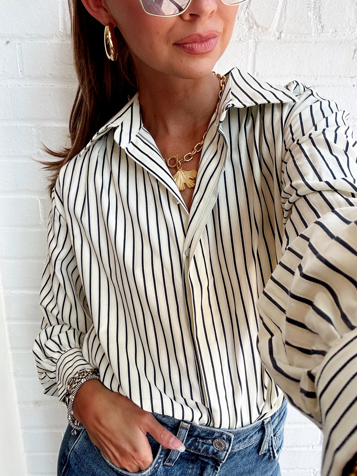 MORSE BUTTON DOWN