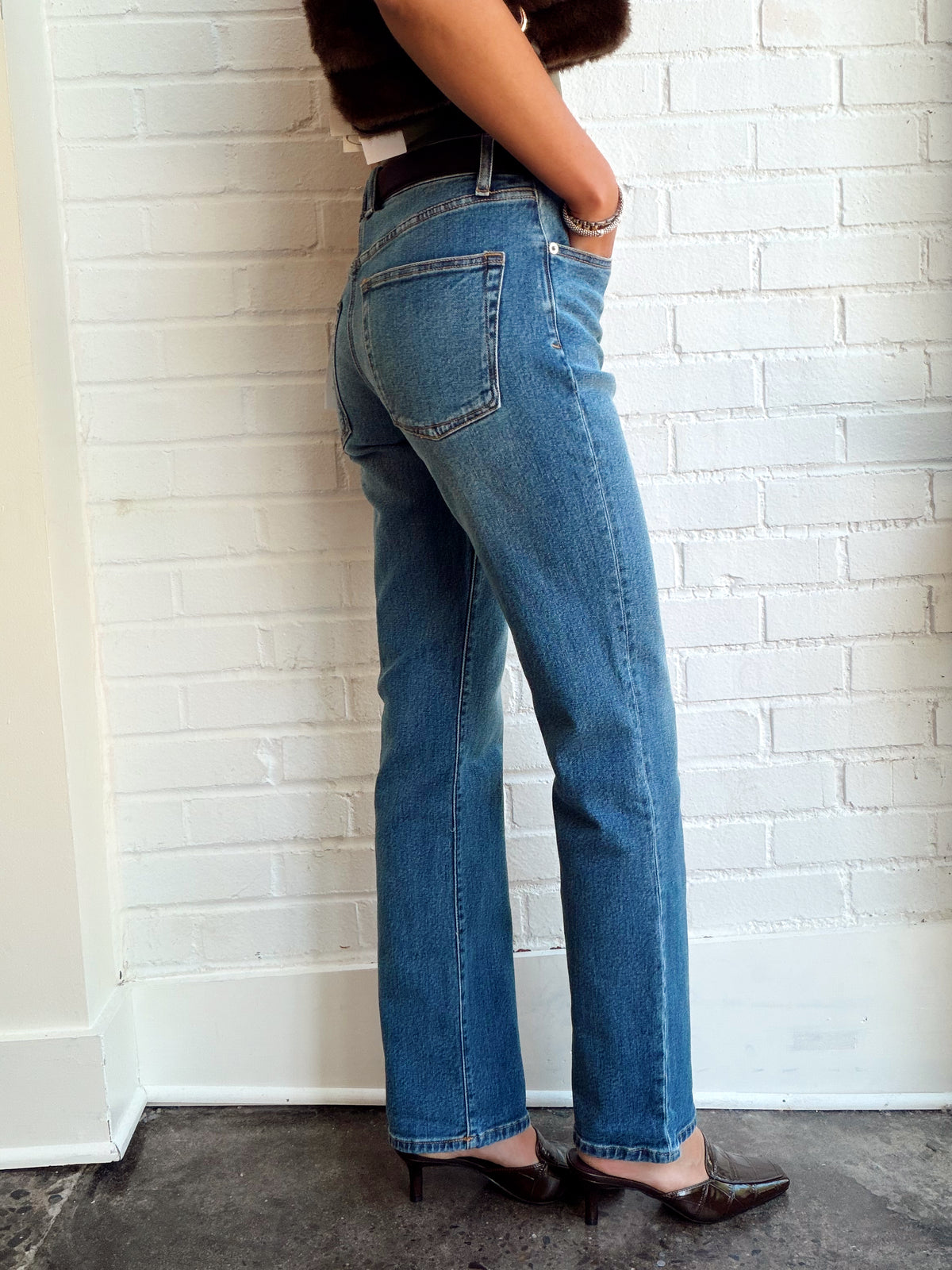 VINTAGE STRAIGHT JEAN