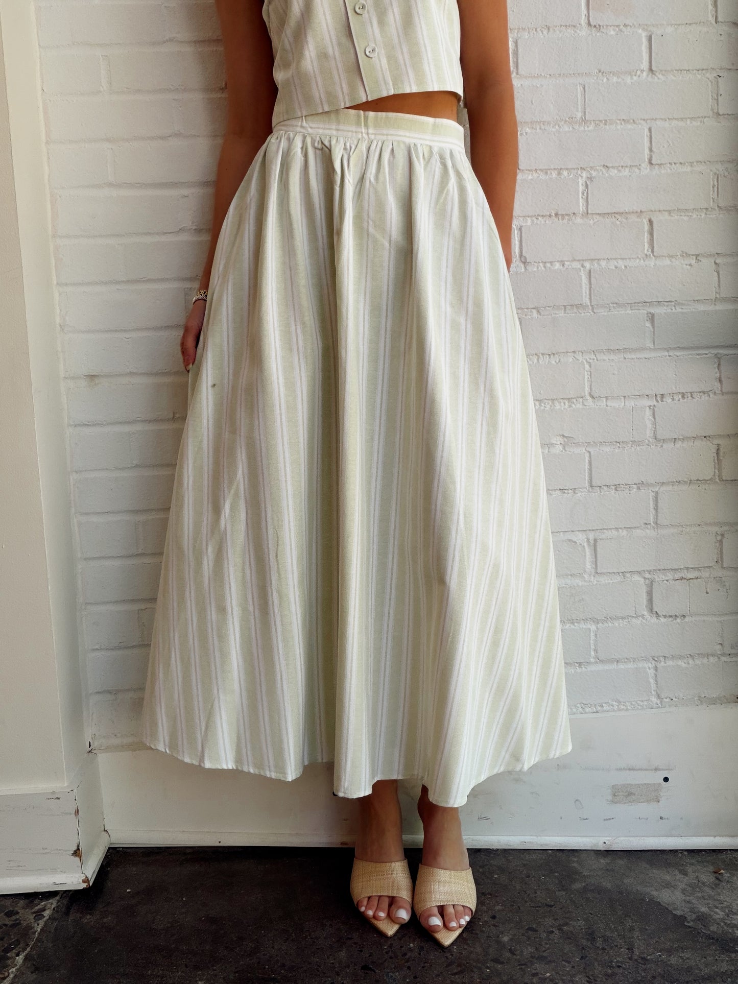 STRIPED CROP TOP & MIDI SKIRT SET