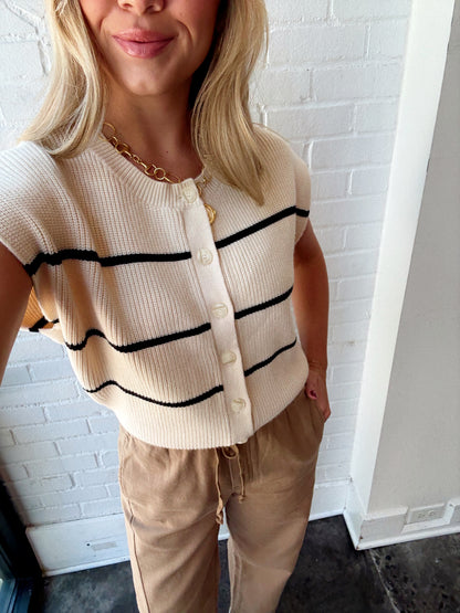STRIPE KNIT VEST