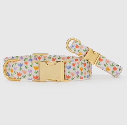 TULIP GARDEN DOG COLLAR