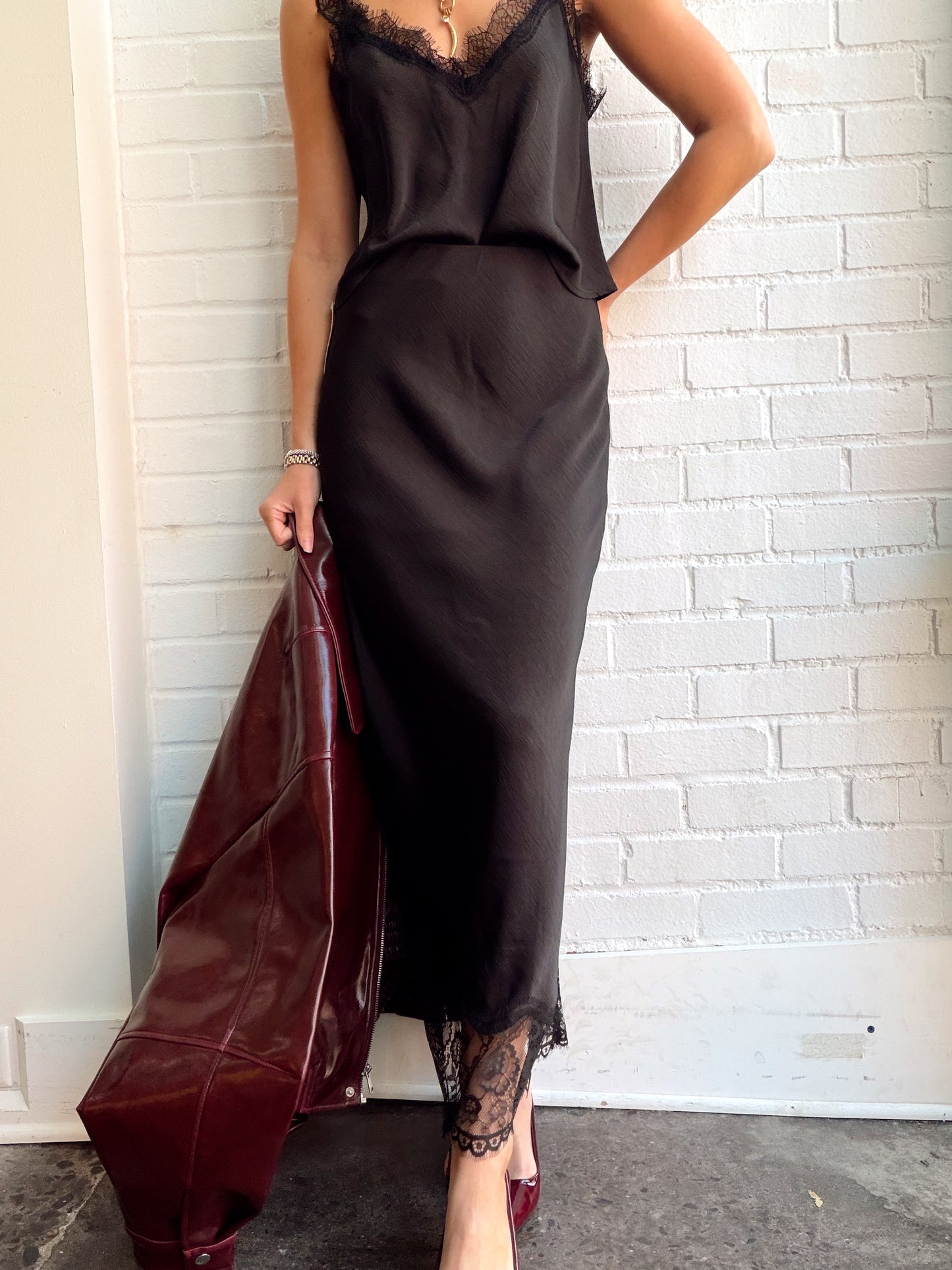 CINDER LACE MIDI SKIRT