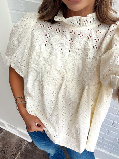 BEATRICE EYELET BLOUSE