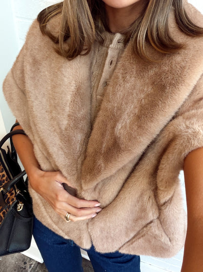 MAXXINE SHORT SLEEVE FUR