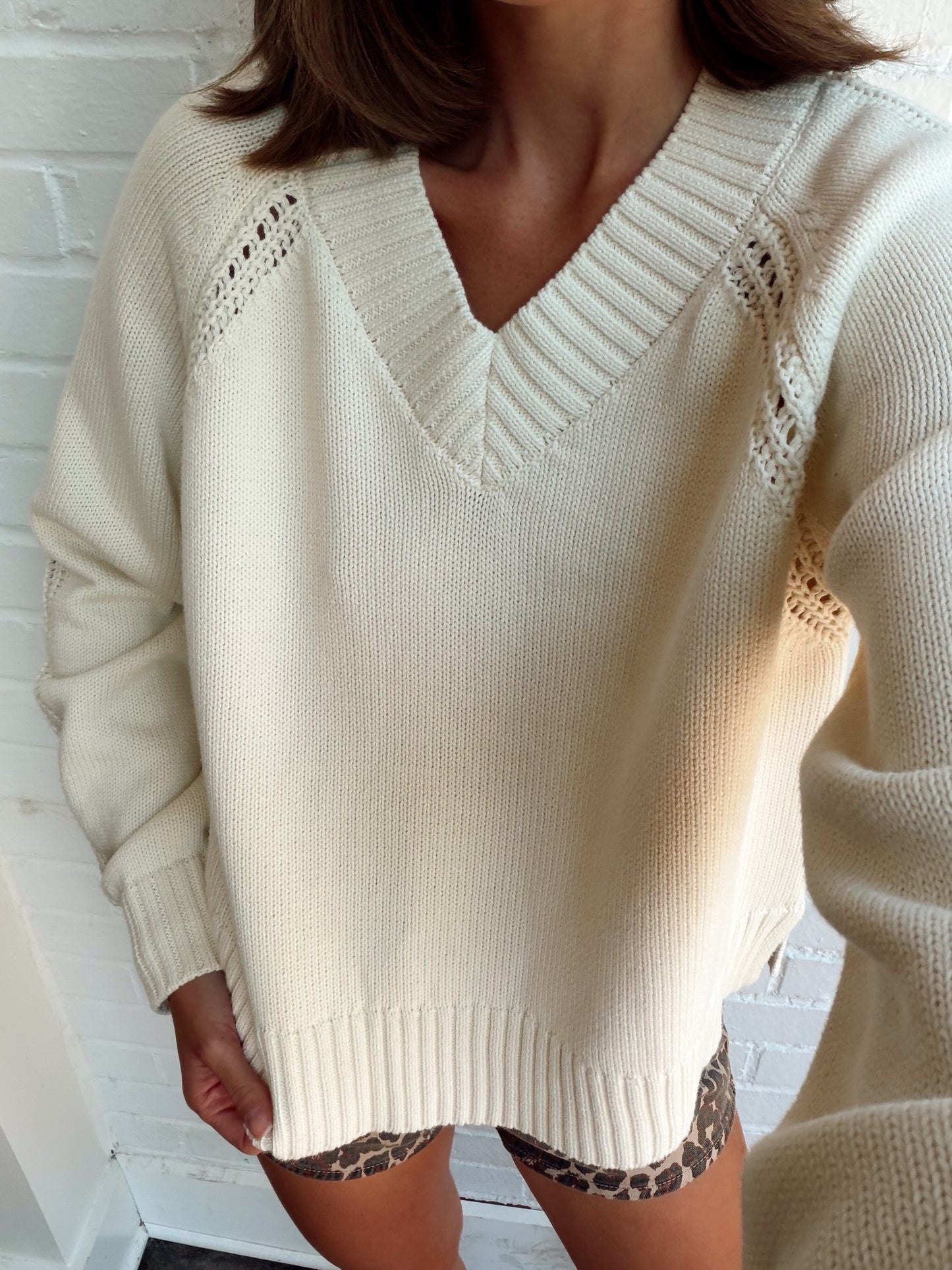 STRATTON V-NECK SWEATER