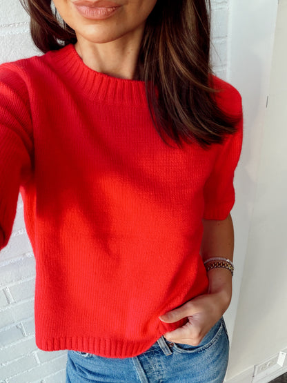 PERFECT SWEATER TEE