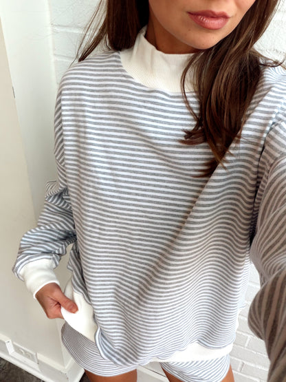 STRIPED MOCK NECK DRILLS SWEATSHIRT