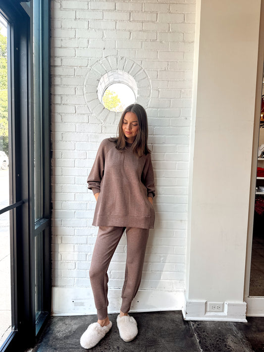 NICOLE BOYFRIEND SWEAT