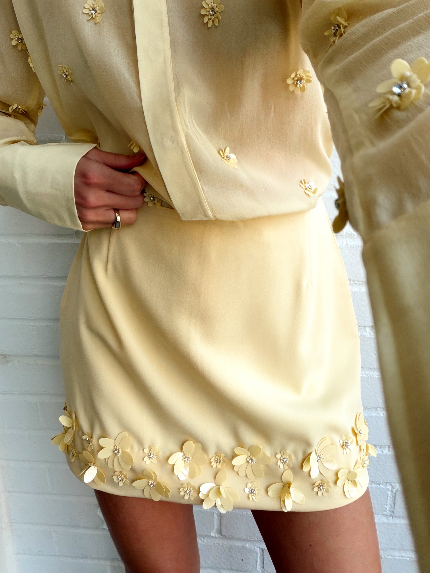 AYLA EMBROIDERED SKORT