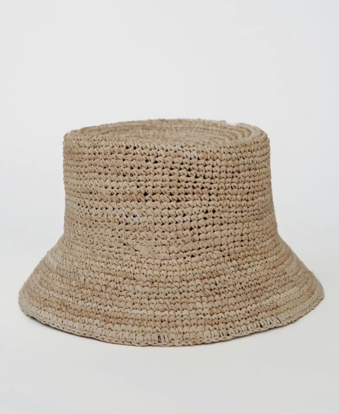 ISLA RAFFIA BUCKET HAT