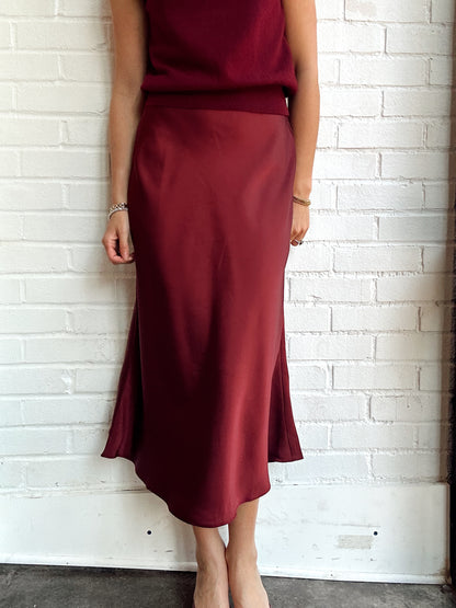 WINDEY SKIRT