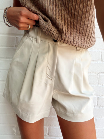 TANSY WOVEN SHORT 3"