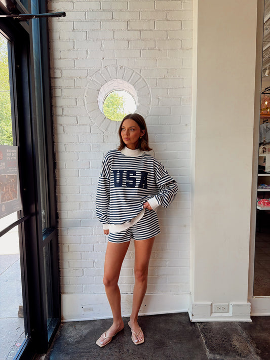 USA MOCK NECK PULLOVER