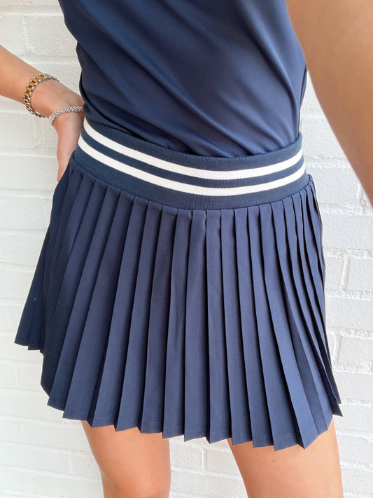 YURA PLEATED SKORT