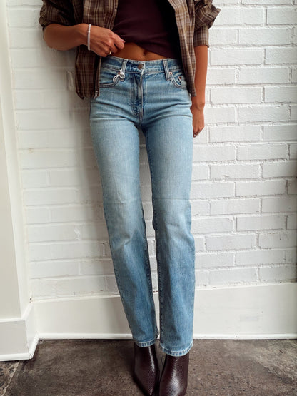 REBEL MID RISE SLIM STRAIGHT