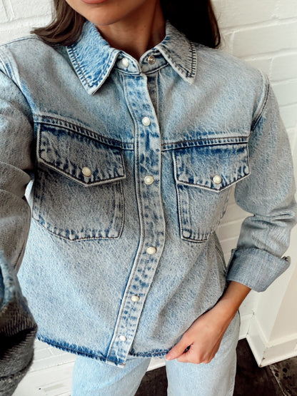 THEA SHRUNKEN DENIM SHACKET