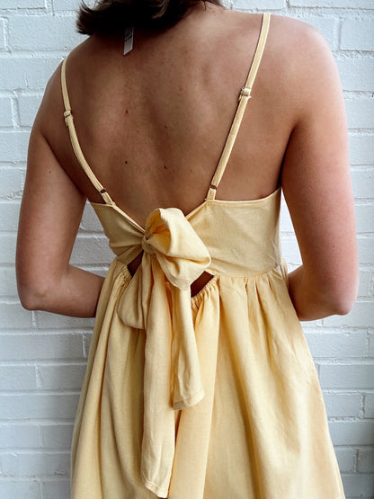 DAISY SCALLOPED MINI