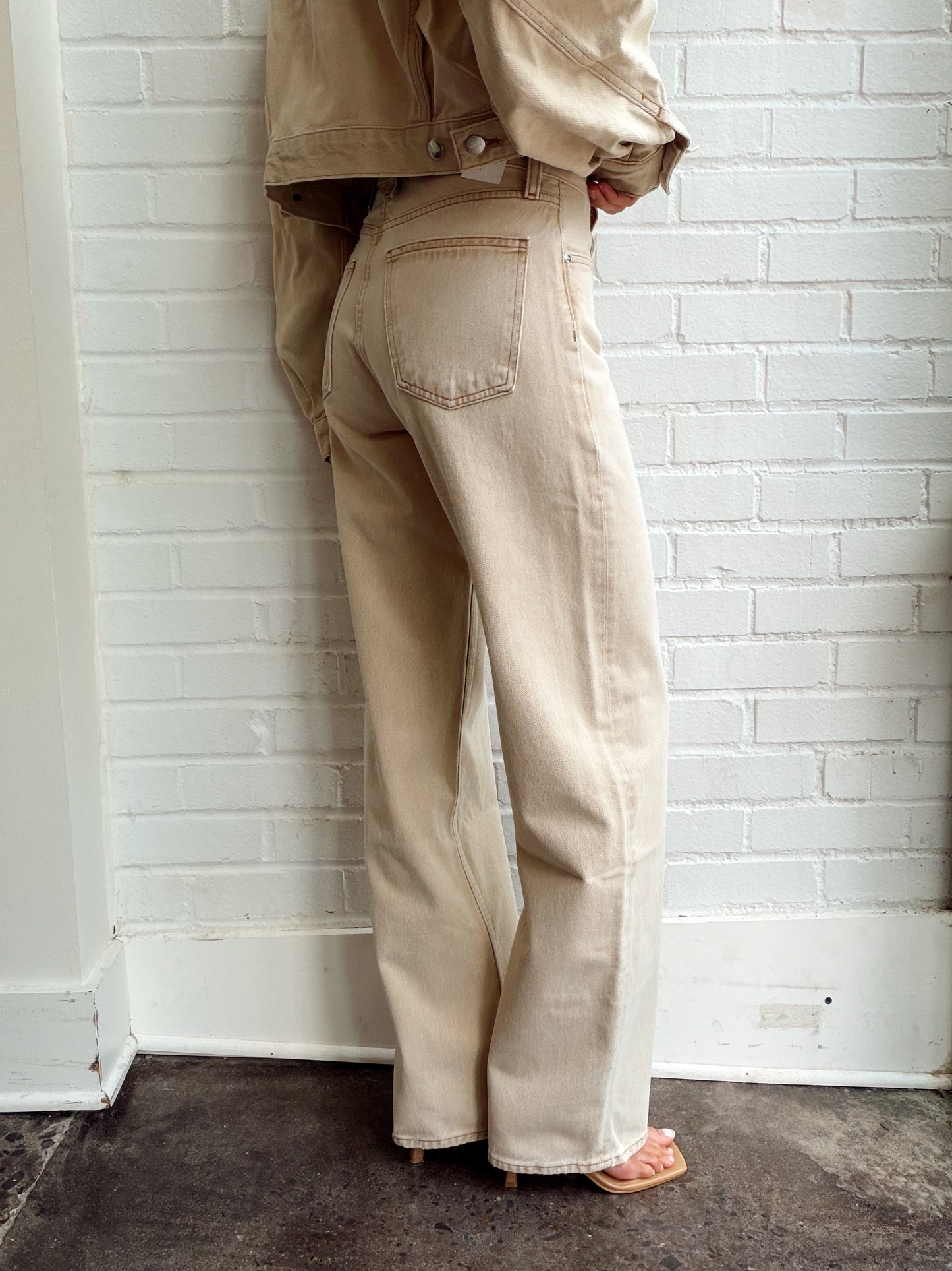 ARC JEAN 32"- ARENA