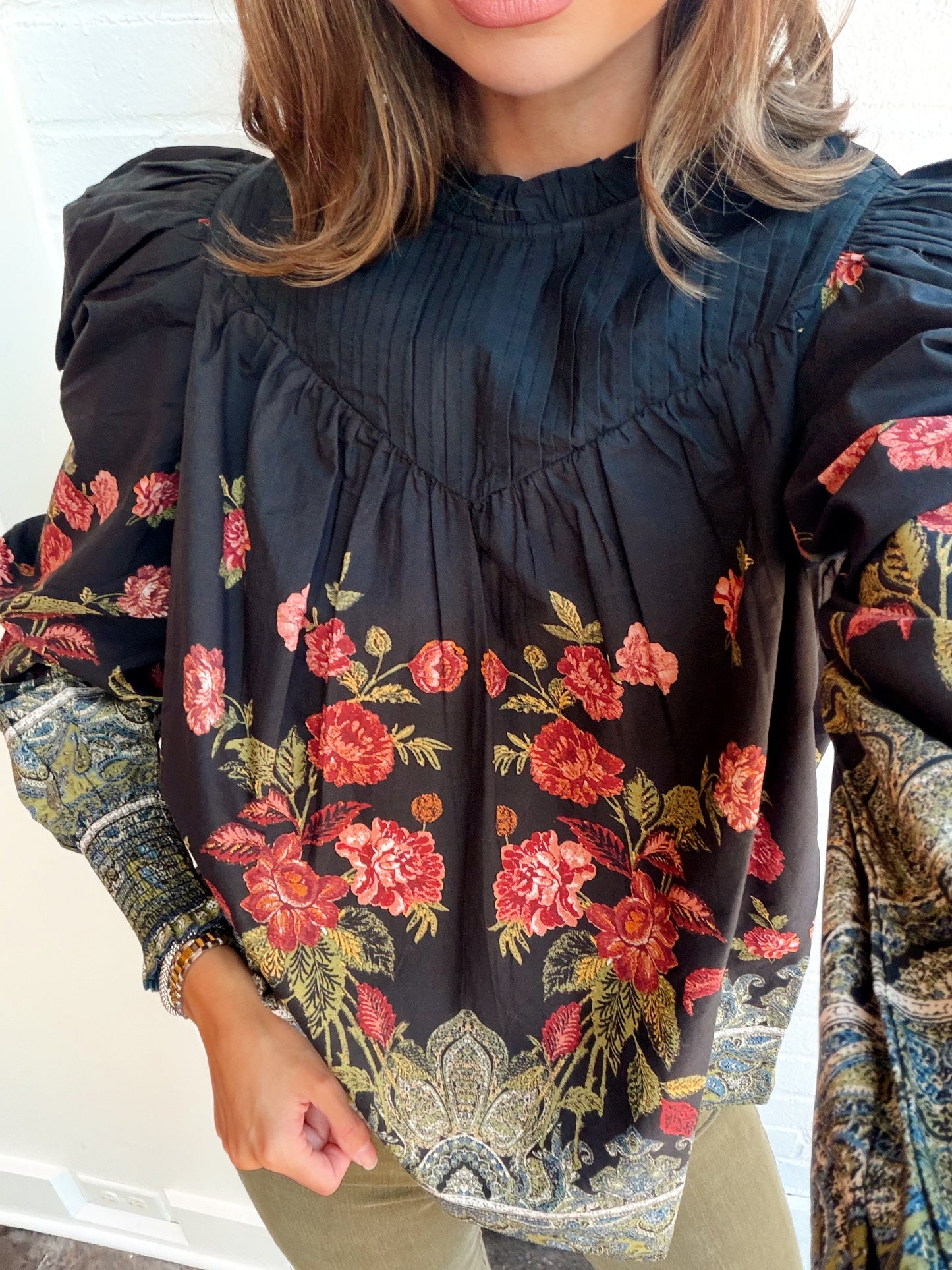 IRINA TOP