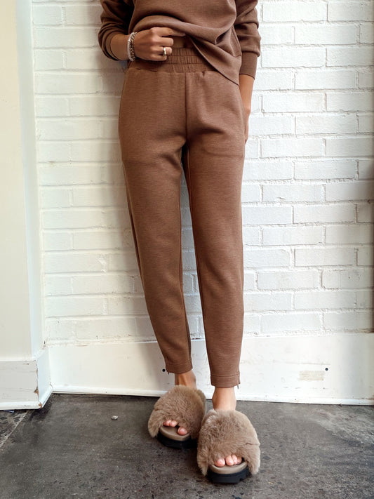 SLIM ZIP HEM PANT 26"