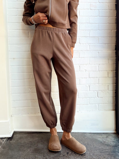 ELI JOGGER 27"