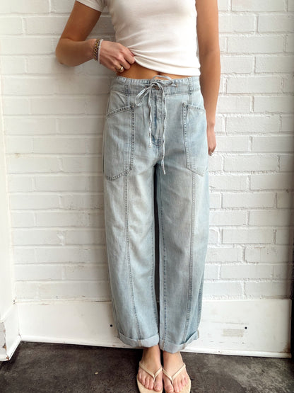 VILLA DRAWSTRING BARREL LEG