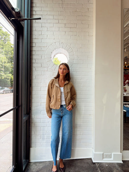 LIGHTWEIGHT BOMBER JACKET