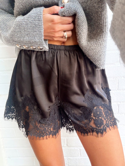 SATIN SHORTS W/ LACE DETAIL