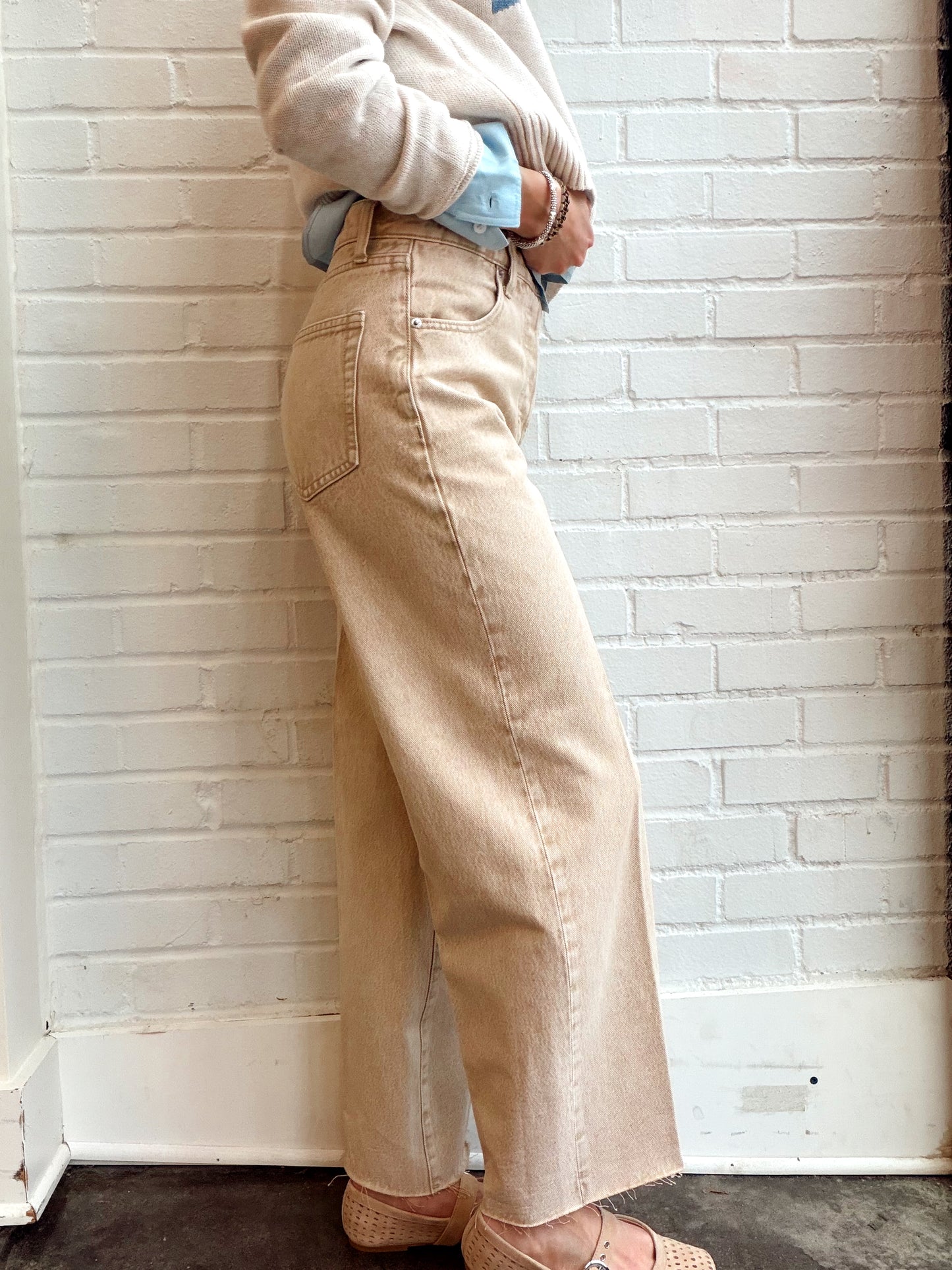 TATE CROP HIGH RISE BOWED WIDE LEG