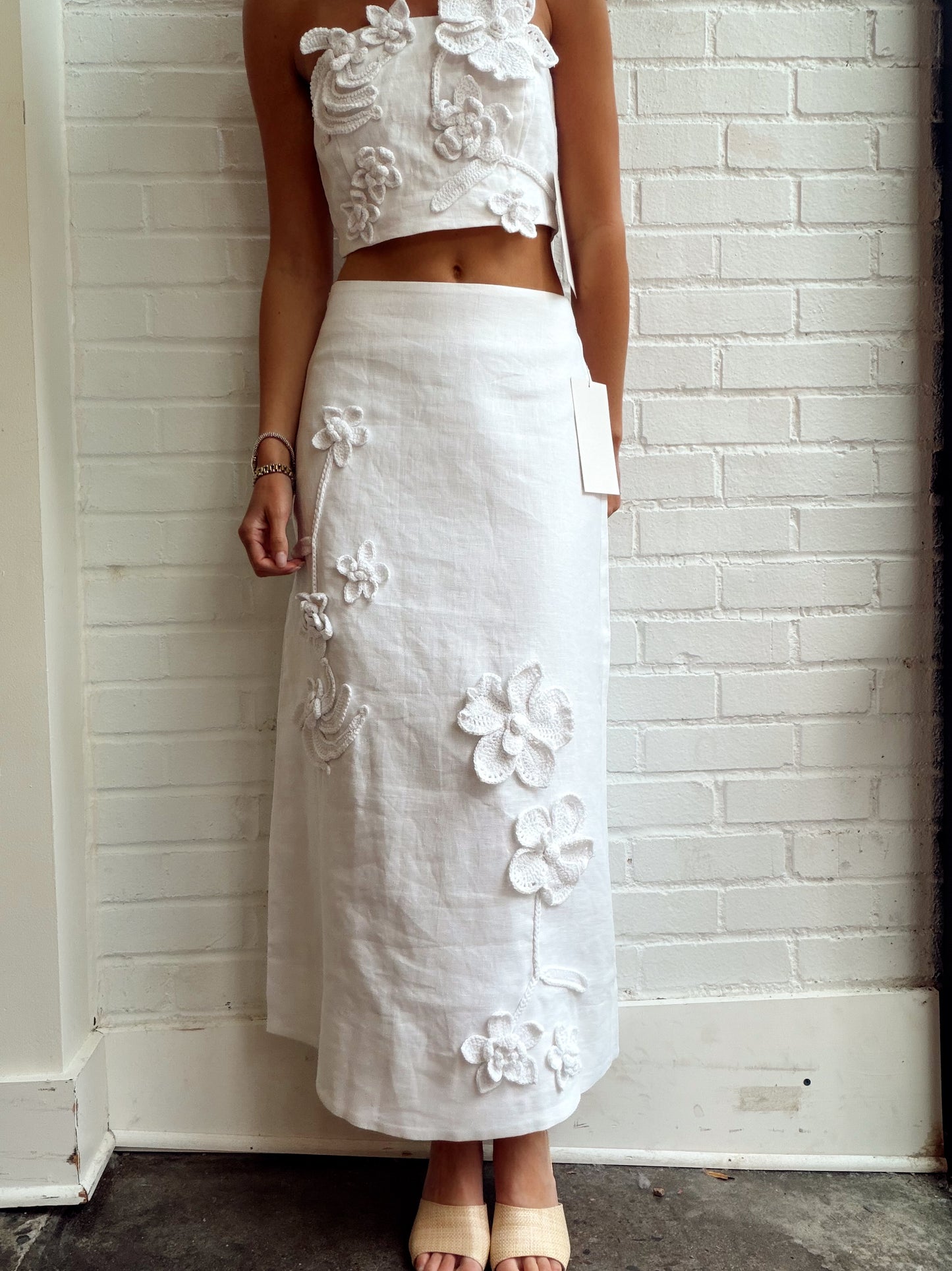 CROCHET FLOWER MAXI SKIRT