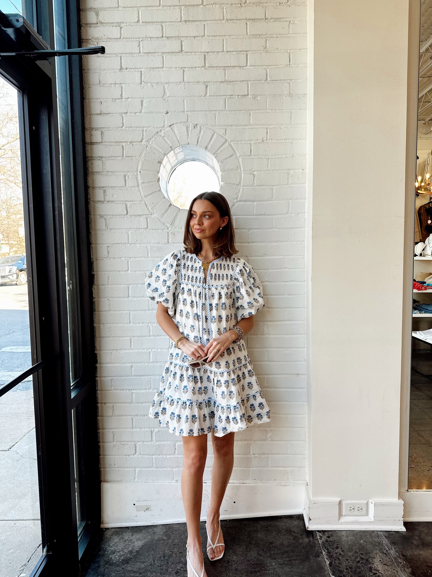 PUFF SLEEVE FLORAL DRESS