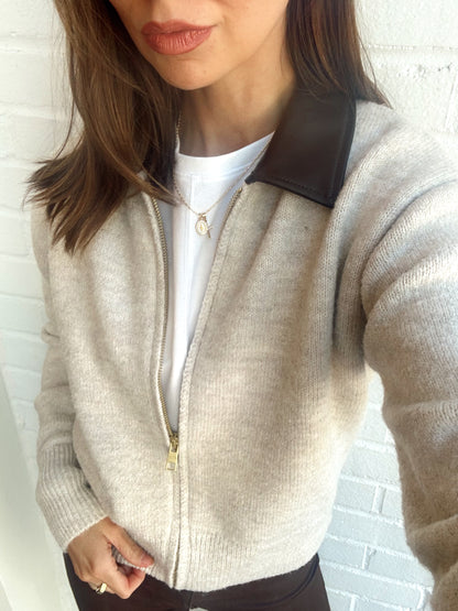 LEATHER COLLAR CARDIGAN SWEATER