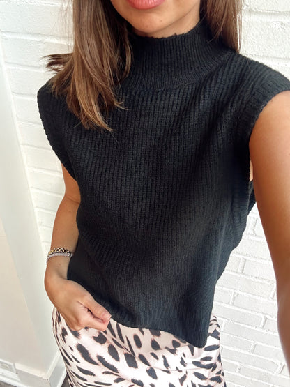 CITY SWEATER SHELL