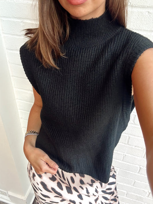 CITY SWEATER SHELL