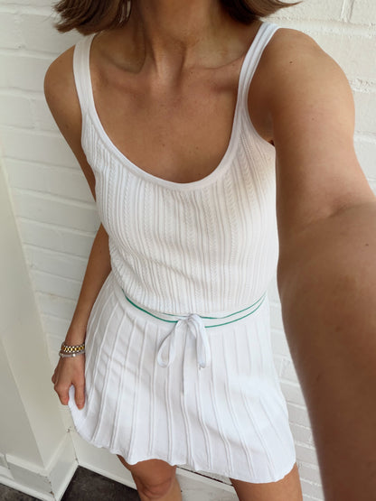 SET SERVE ACTIVE DRESS