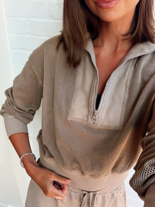 COTTON MESH HALF ZIP MOCK NECK SWEATSHIRT