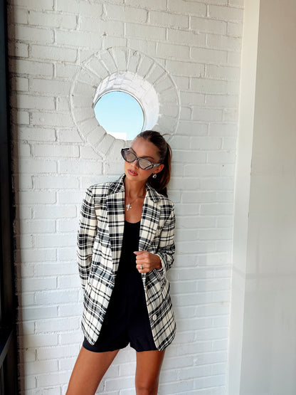 STATEMENT PLAID BLAZER