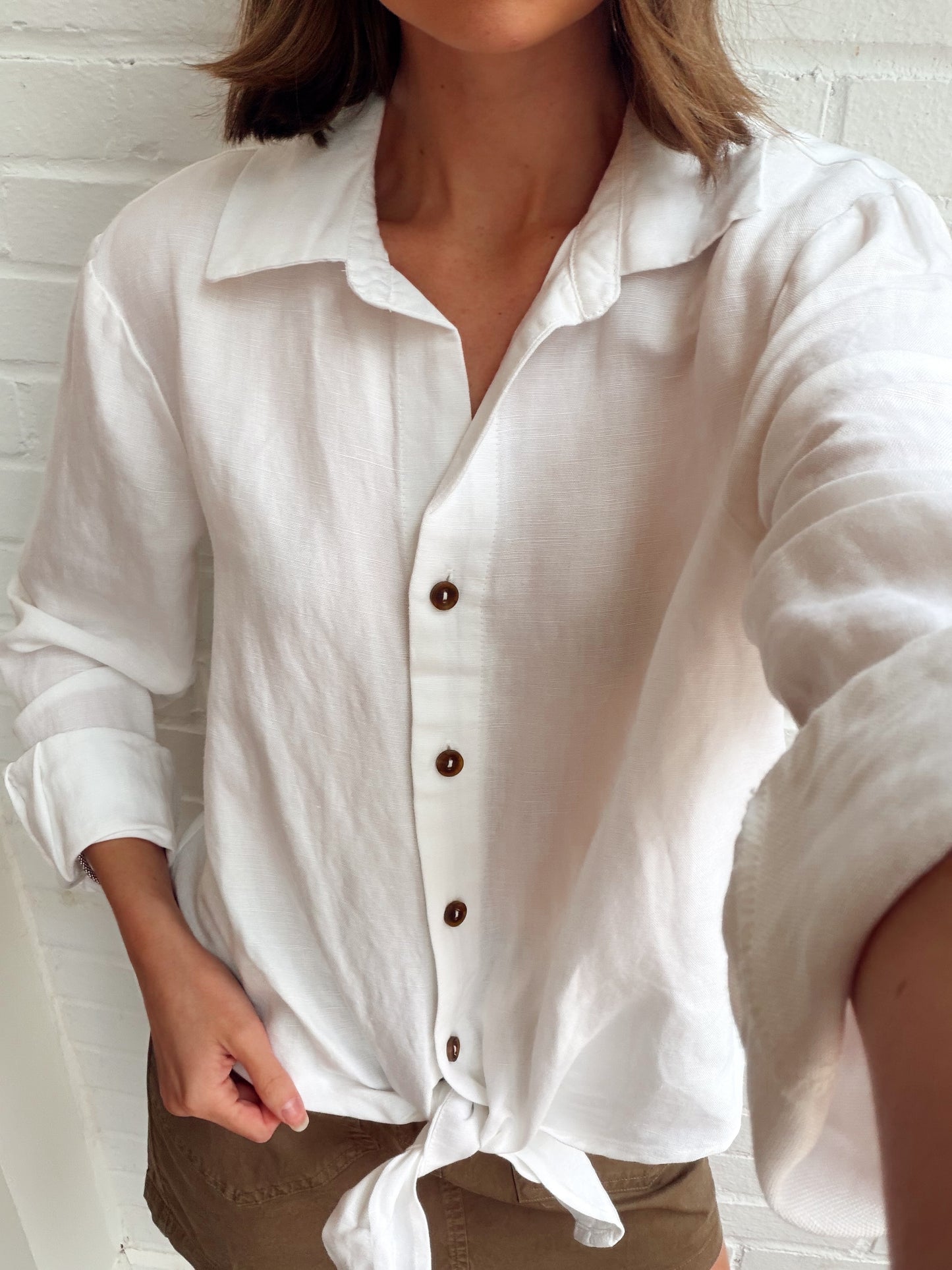 MORE LOVE LINEN TIE TOP